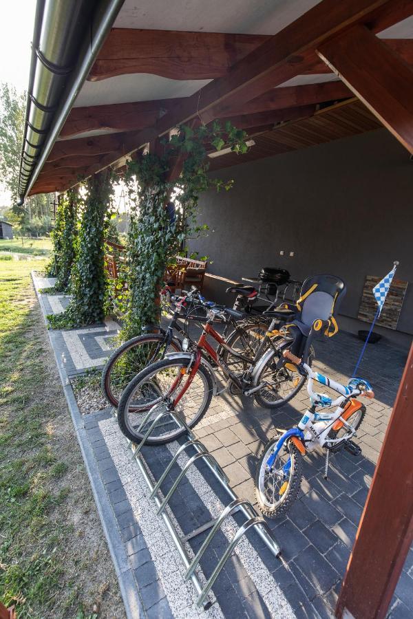 Domek Nad Zalewem Janów Podlaski Exteriör bild
